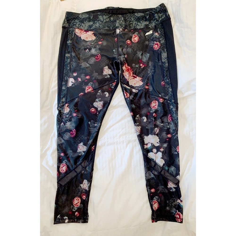🌹Sporty Chic Avia Rose Print Workout Leggings | XXL